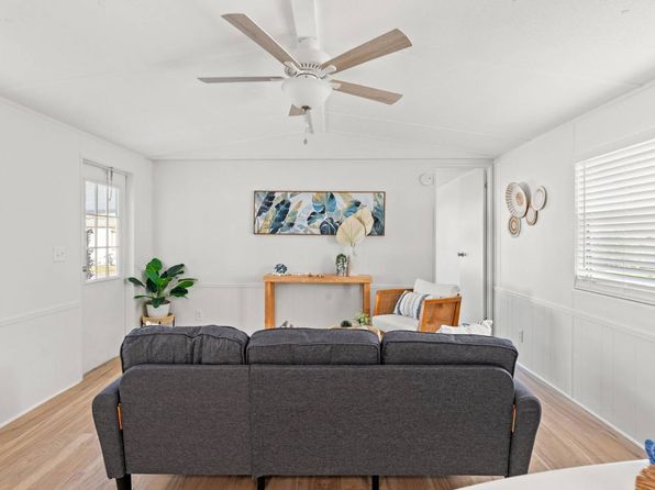13026 Sailboat Dr, Hudson, FL 34667