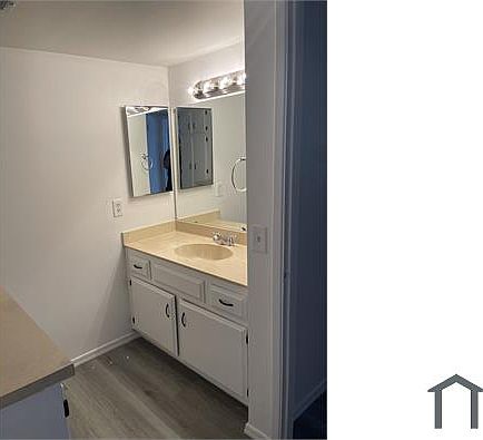 3rd image of 8841 N 8th St Unit 209