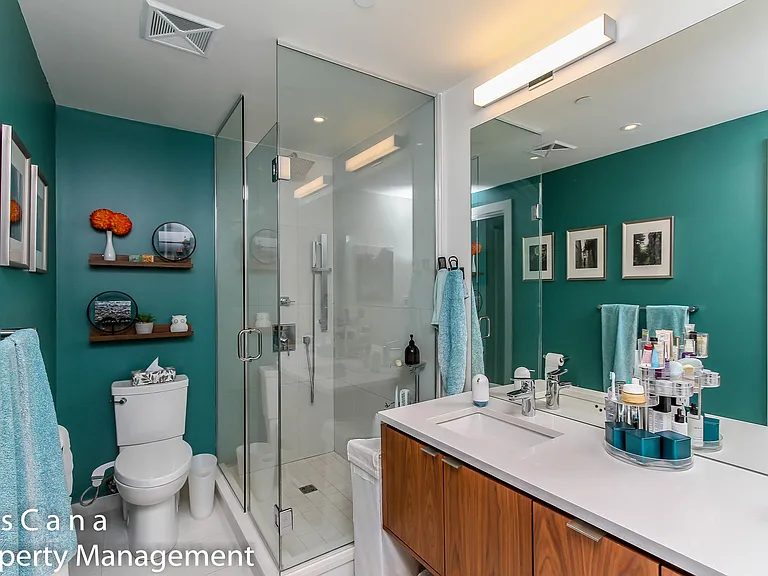 135 Barrette St #409 — Photo 24