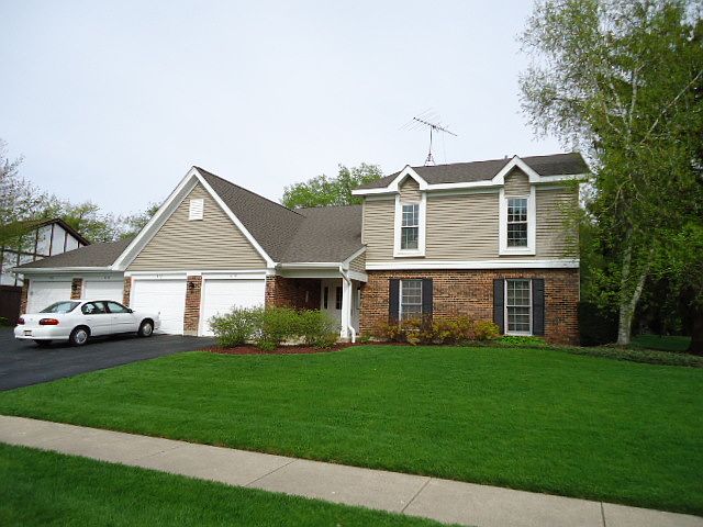 1st image of 416 N Thornwood Dr