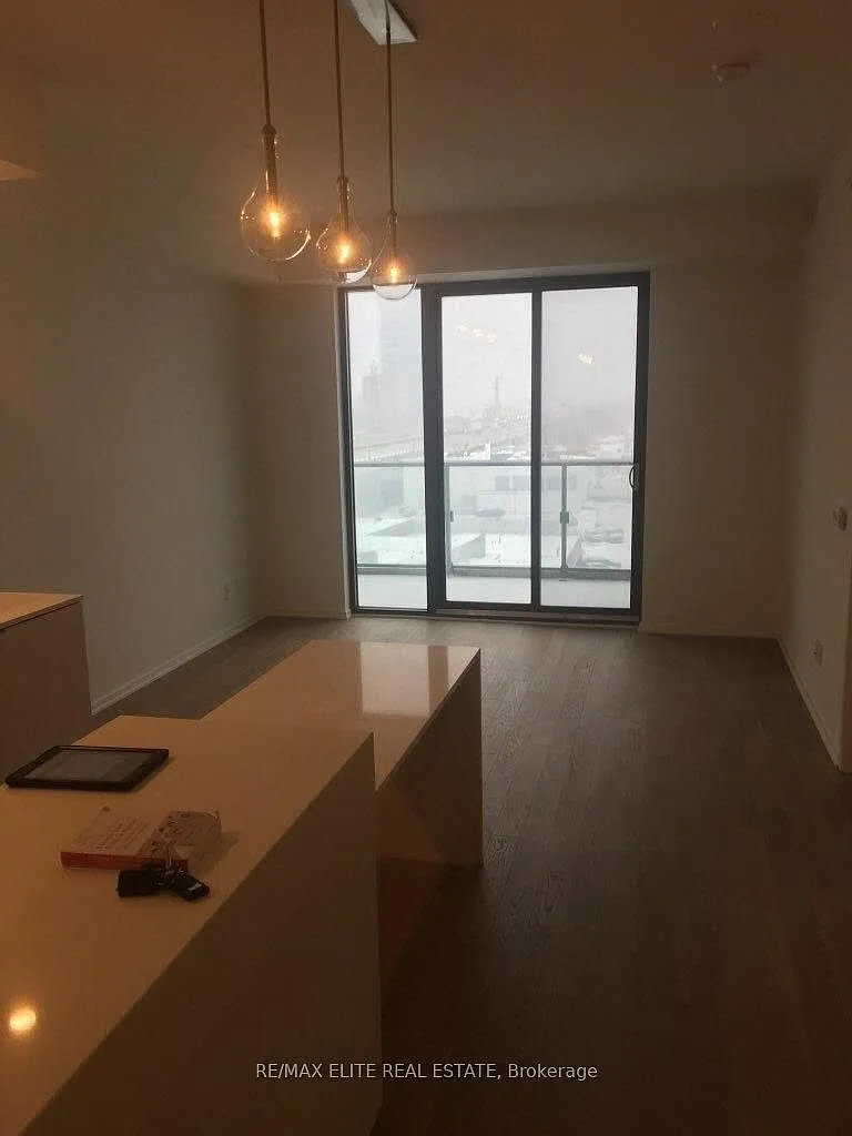 2 bed, $2,700 — Photo 3