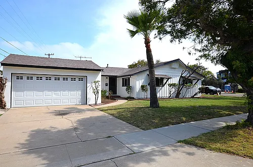 151 Acacia Way Photo 1