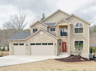 19 Drakes Mdw, Arden, NC 28704