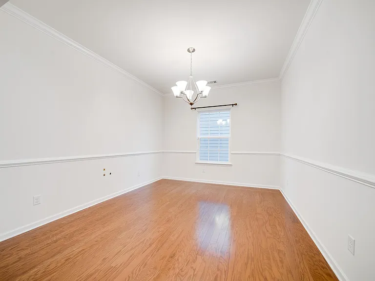 2074 Morton Dr — Photo 21