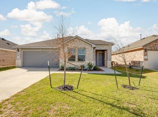 2218 Spyglass Dr, Navasota, TX 77868