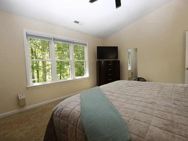 1539 Pathway Dr — Photo 43