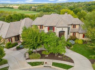 16160 Canterbury Rd, Stilwell, KS 66085