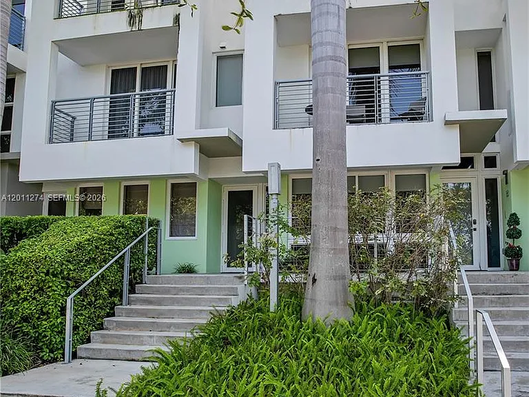 87 N Shore Dr — Photo 41