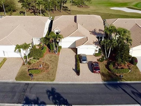2nd image of 2219 Carnaby Court #2219