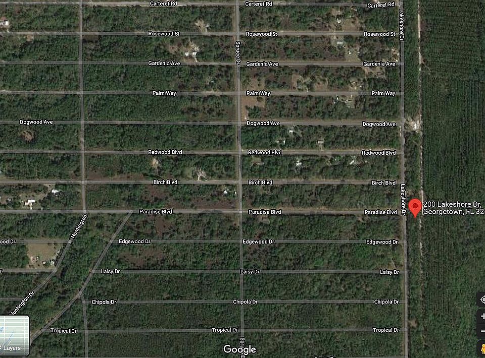 2nd image of 200 Lakeshore Dr
