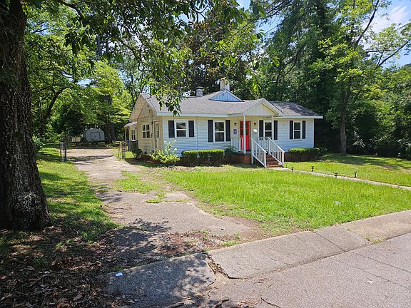 4th image of 115 Scott Ave
