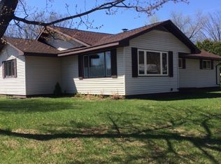 1112 Cleveland St, Niagara, WI 54151