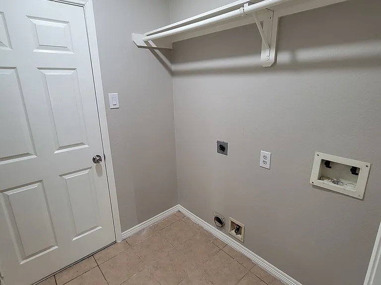 12514 Berry Laurel Ln — Photo 21