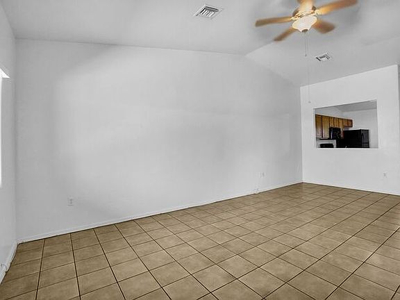 3rd image of 2458 N Sparkman Blvd Frnt 1