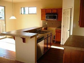 5th image of 4115 NE 136th Ave