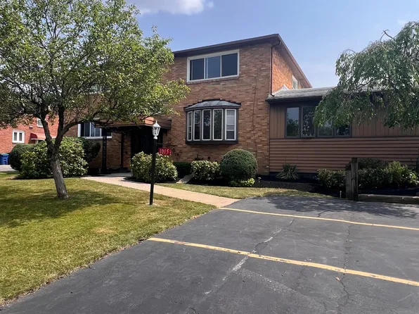 1015 Wehrle Dr #Up, Buffalo, NY 14221