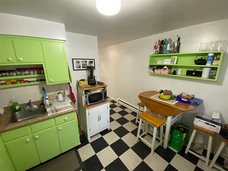 26 Pembroke St #1 — Photo 3