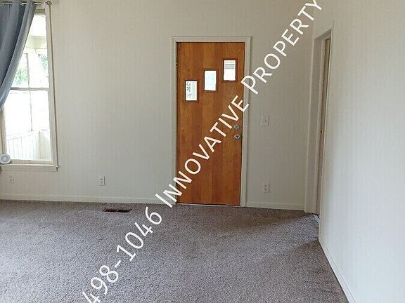 4th image of 302 Pine St APT 1