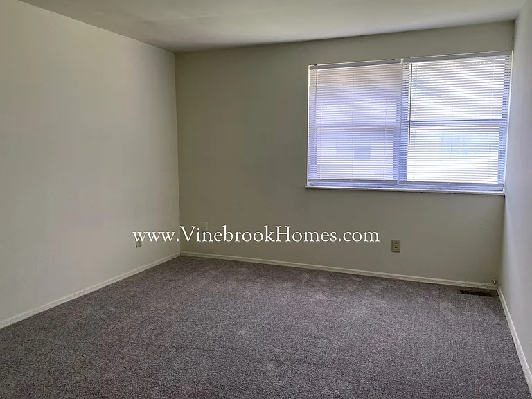 7576 Mount Whitney St — Photo 9
