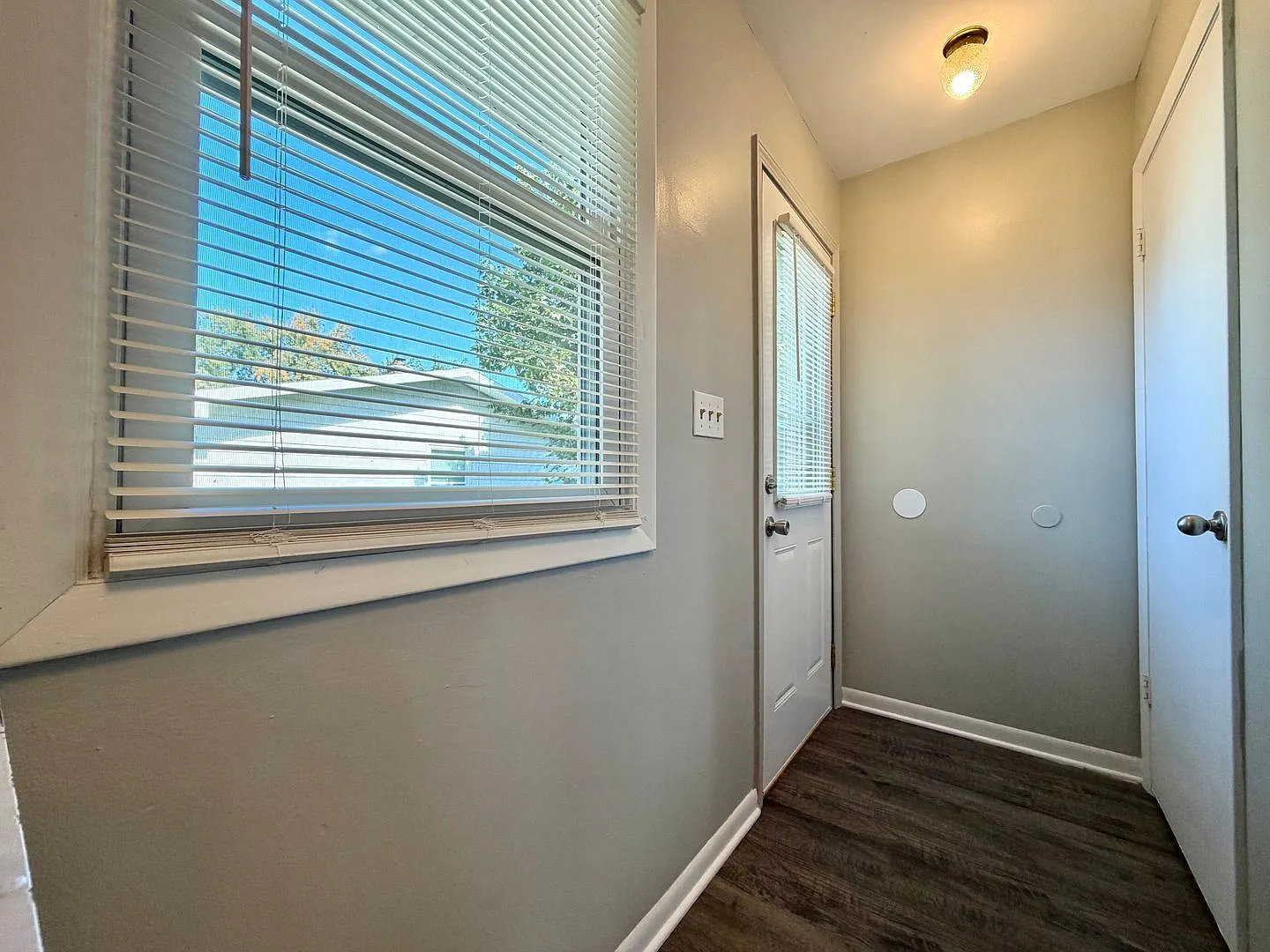 3 bed, 2.0 bath, $1,650 — Photo 2