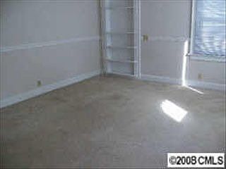 3rd image of 1004 E 6th Ave