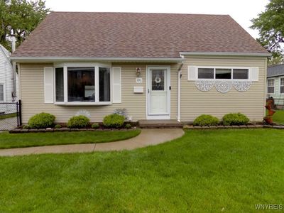 225 Fries Rd, Tonawanda, NY, 14150