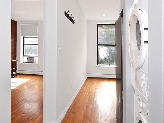2nd image of 531 E 11th St #3S