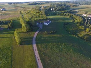 3764 150th Ave NW, New London, MN 56273