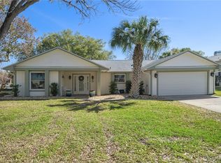 11962 W Riverhaven Dr, Homosassa, FL 34448