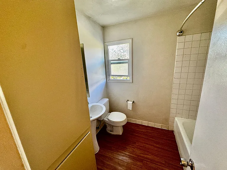 Charming 1 & 2 Bedrooms on the Chandler Bike Path — Photo 28
