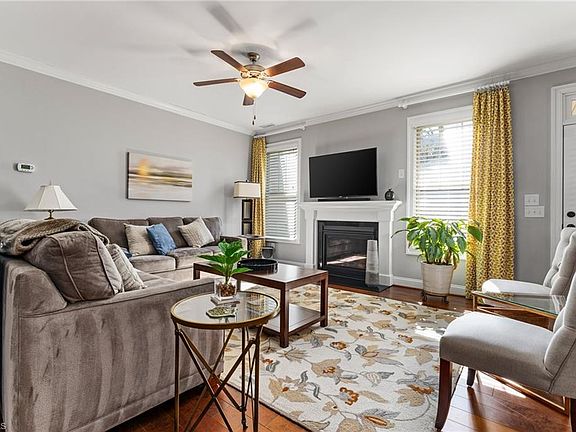 5th image of 102 Beckham Dr