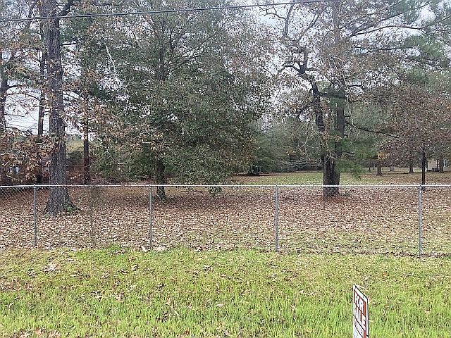 2nd image of 0 Walnut Dr