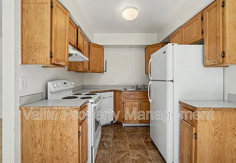 5262 Springcrest Dr S — Photo 16