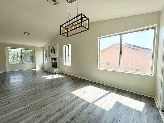 4th image of 68745 Tachevah Dr