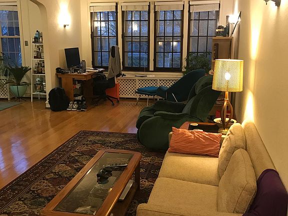 2nd image of 4233 N Hermitage Ave APT 1A