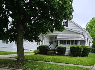 48 Best St, Bedford, OH 44146