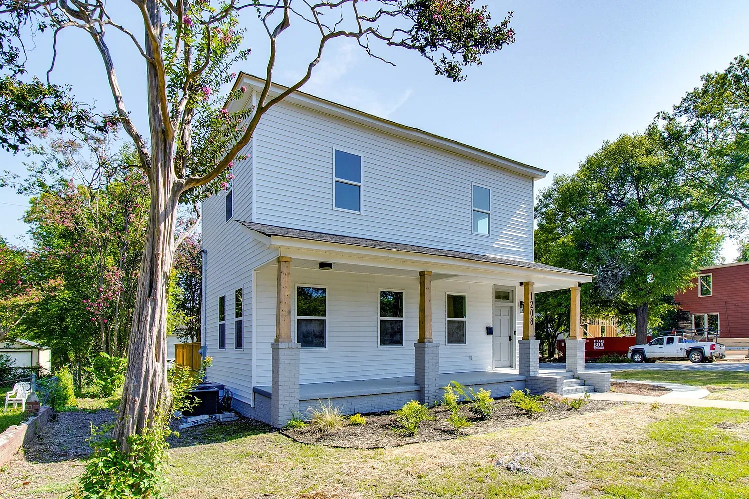 4 bed, 3.5 bath, $4,600 — Photo 2