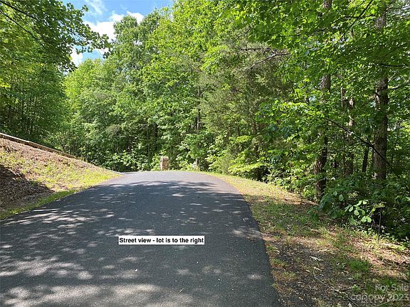 3rd image of 56 Winesap Blvd