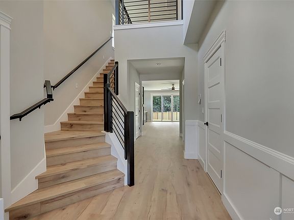 3rd image of 17318 76th Avenue Ct E