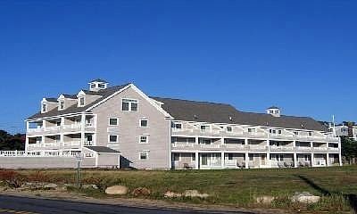 Breakers Oceanview Resort