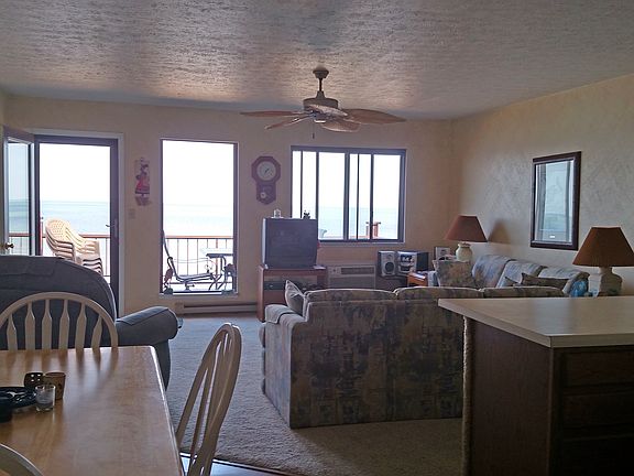 2nd image of 38 Grande Lake Dr APT F