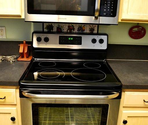 4th image of 3043 Golden Pond Blvd