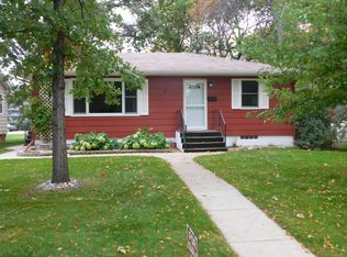 1109 4th Ave NE, Jamestown, ND 58401