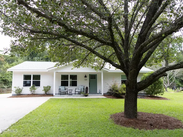 120 Bogue Sound Drive, Newport, NC 28570