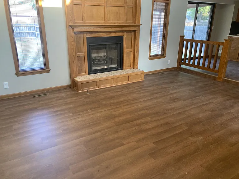 1511 N Lark Ln — Photo 3