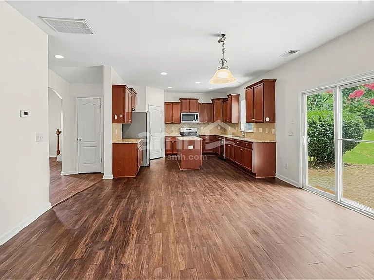 12025 Virginia Pine Ln — Photo 5