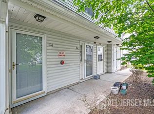 84 Prestwick Way, Edison, NJ 08820