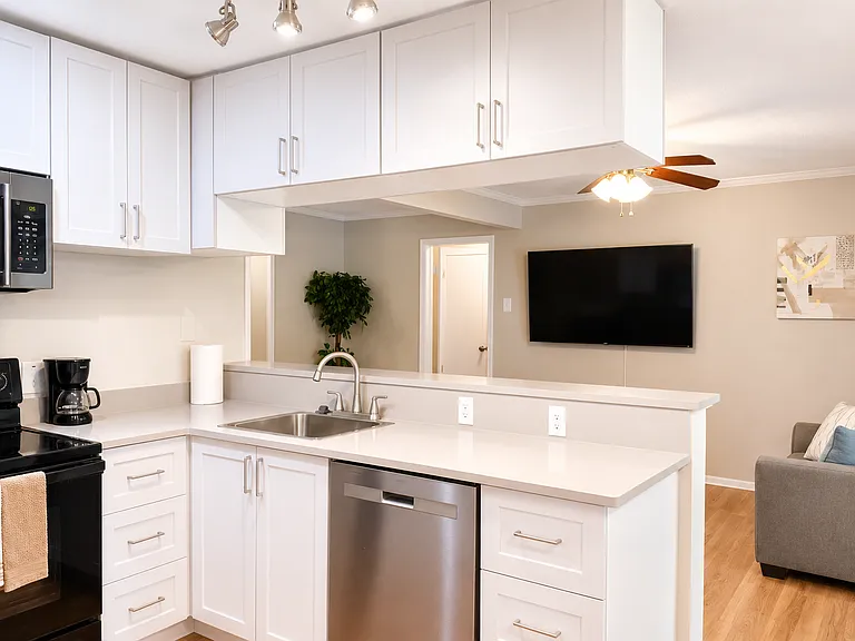 1607 Sagebrush Trl — Photo 6