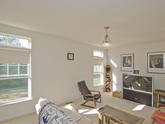 4th image of 6120 McCarthy Dr