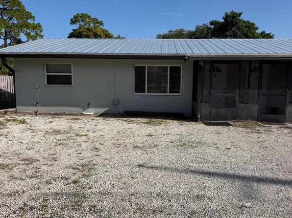 2727 SE Normand St, Stuart, FL 34997